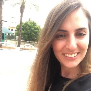 Meet your Posher, Shira